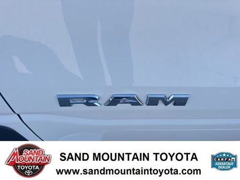 Used 2024 RAM 1500 Laramie image 10