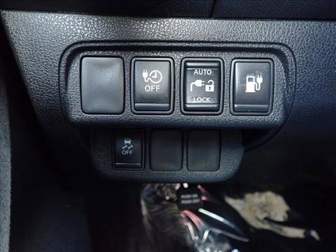 Used 2017 Nissan Leaf S w/ Charge Package FWD image 23