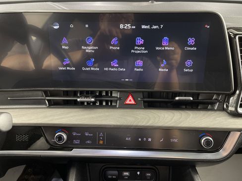 Used 2024 Kia Sportage X-Line w/ X-Line Premium Package image 23