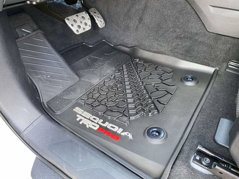 Used 2023 Toyota Sequoia TRD Pro AWD/4WD image 21