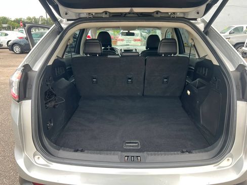 Used 2017 Ford Edge Titanium FWD image 15