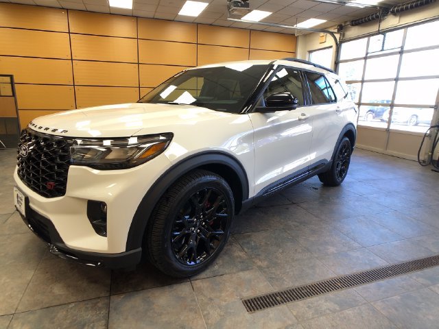New 2027 Ford Explorer ST w/ Sun And Sound Package AWD/4WD image 3