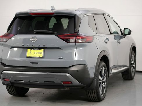 Used 2022 Nissan Rogue SL w/ SL Premium Package image 48