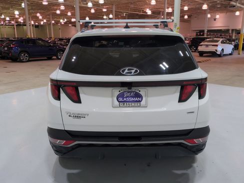Certified 2024 Hyundai Tucson SEL AWD/4WD image 4