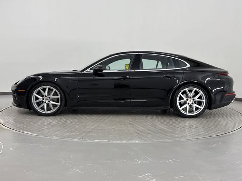 New 2025 Porsche Panamera 4 image 2