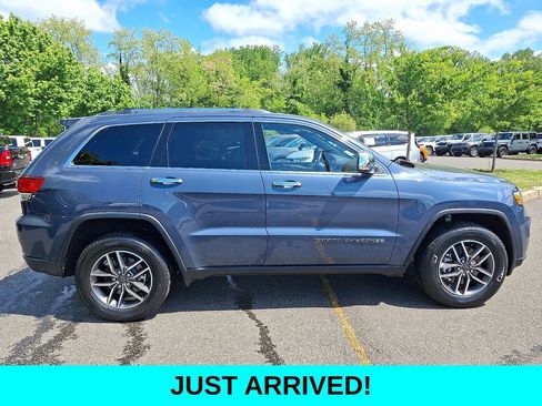 Used 2021 Jeep Grand Cherokee Limited AWD/4WD image 7