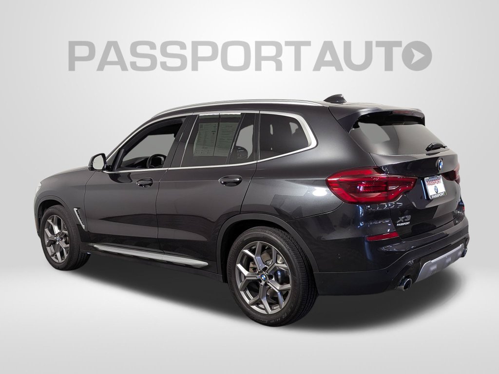 Used 2021 BMW X3 xDrive30i w/ Executive Package AWD/4WD image 3