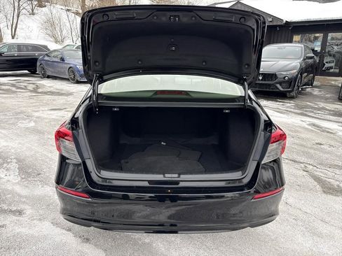 Used 2022 Honda Civic EX image 16