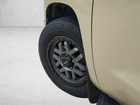 Used 2017 Toyota Tundra SR5 w/ TRD Off Road Package RWD image 10
