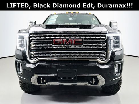 Used 2023 GMC Sierra 3500 Denali w/ Denali Black Diamond Edition image 2