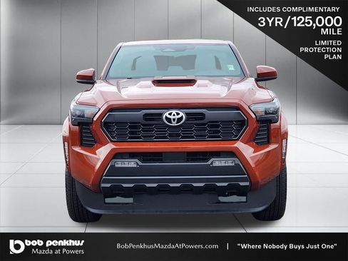 Used 2025 Toyota Tacoma TRD Sport AWD/4WD image 22