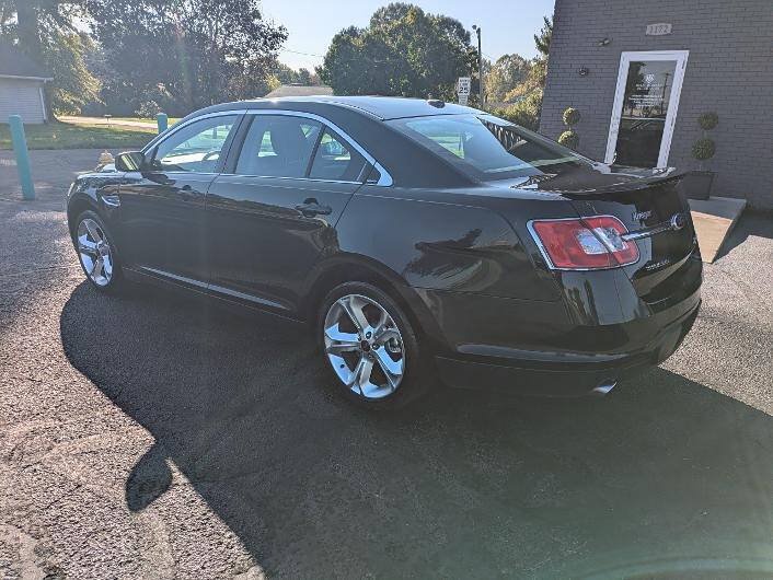 Used 2011 Ford Taurus SHO w/ 402A Rapid Spec Order Code AWD/4WD image 4