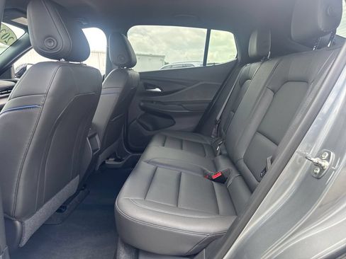 Used 2024 Buick Envista Sport Touring w/ Convenience I Package FWD image 13