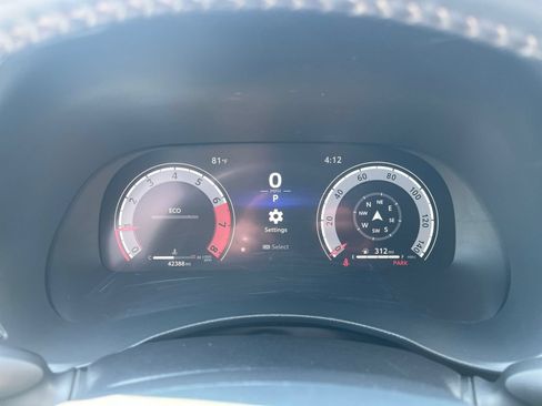 Used 2025 Toyota Highlander XSE AWD/4WD image 38