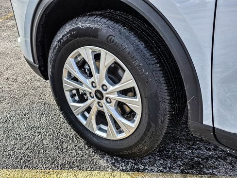 Used 2025 Ford Escape Active image 9