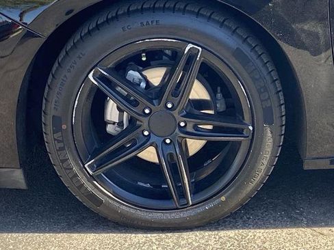 Used 2018 Chevrolet Volt Premier w/ Driver Confidence Package image 28