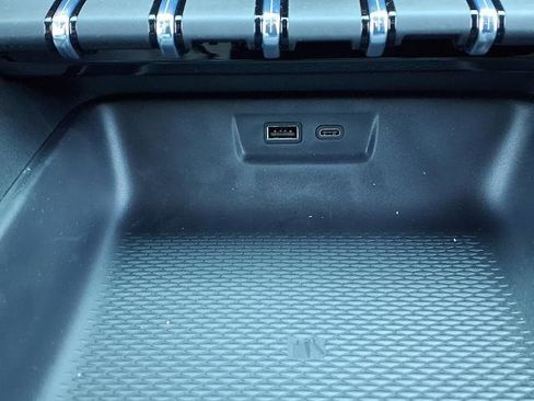 New 2026 GMC Terrain Denali w/ LPO, Floor Liner Package image 9