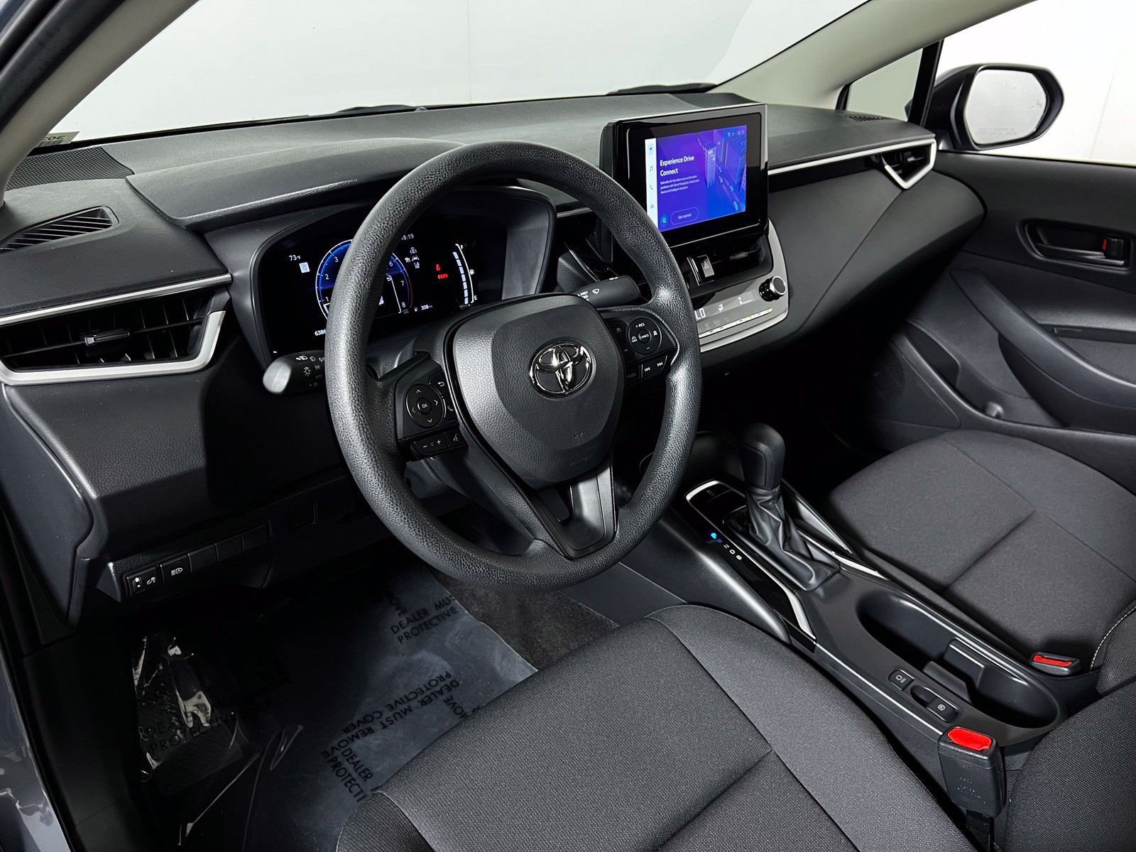 Used 2026 Toyota Corolla LE FWD image 12
