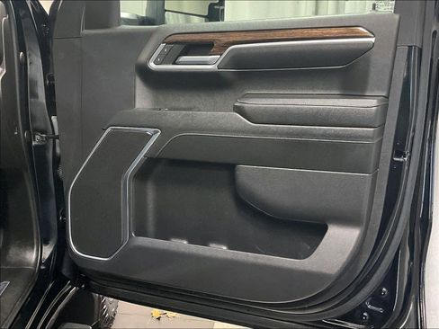 Used 2022 GMC Sierra 1500 Elevation w/ X31 Off-Road Package image 12