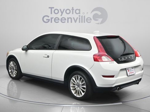 Used 2011 Volvo C30 T5 w/ Climate Pkg image 8