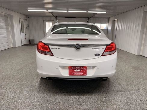 Used 2013 Buick Regal Premium FWD image 6