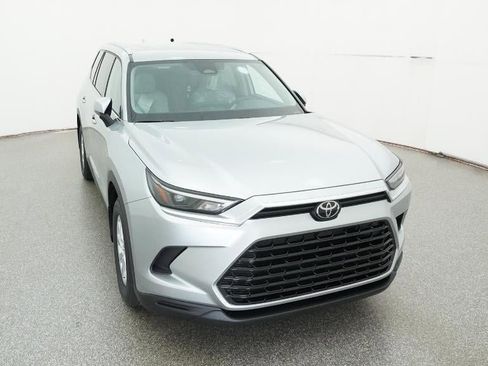 New 2026 Toyota Grand Highlander XLE image 47