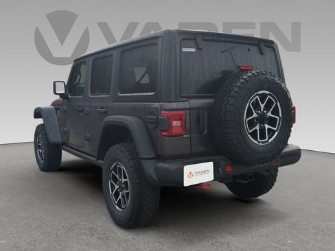 New 2025 Jeep Wrangler Unlimited Rubicon w/ Steel Bumper Group image 3