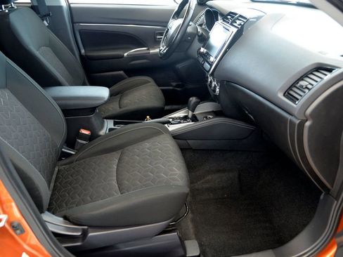 Used 2020 Mitsubishi Outlander Sport SE image 29