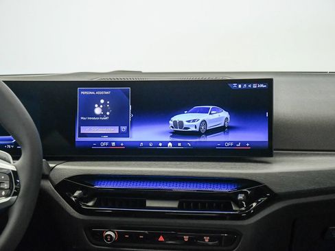 Used 2026 BMW 430i Coupe w/ Parking Assistance Package RWD image 13