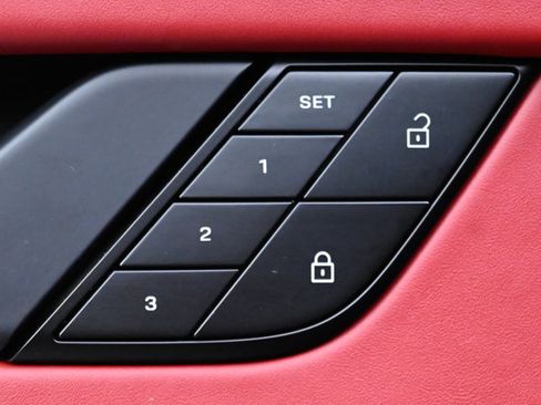 Used 2022 Porsche 911 Carrera 4 GTS image 51
