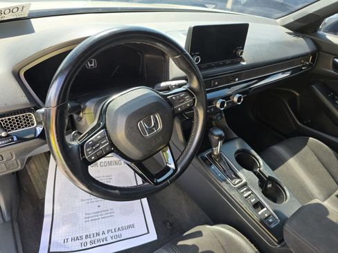 Used 2022 Honda Civic Sport image 8