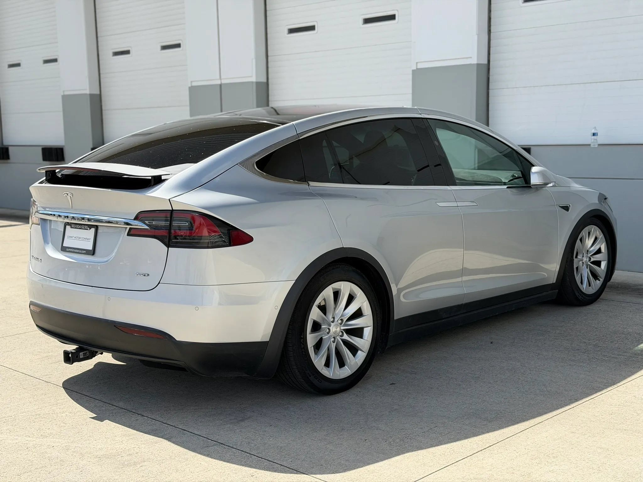 Used 2017 Tesla Model X 75D AWD/4WD image 5