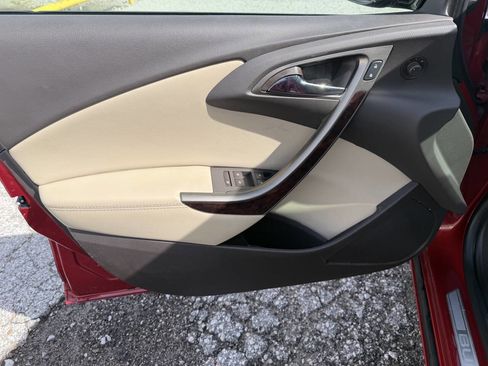 Used 2015 Buick Verano Convenience FWD image 13