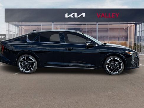 Used 2025 Kia K4 GT-Line w/ GT-Line Premium Package image 3