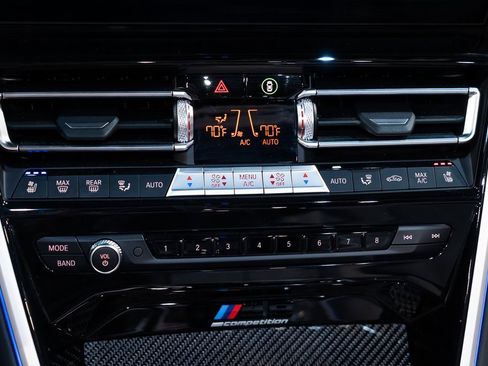 Used 2024 BMW M8 Competition image 28