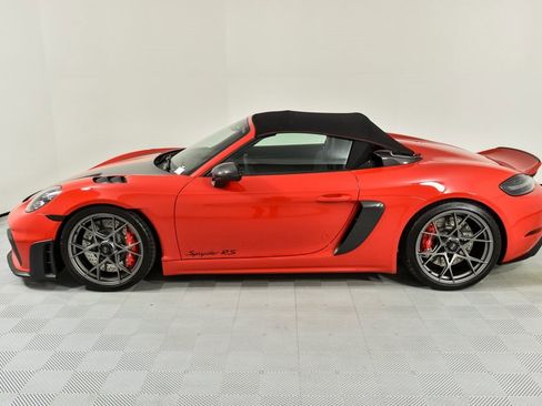 Certified 2024 Porsche 718 Boxster Spyder RS w/ Weissach Package image 33