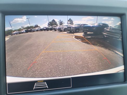 Used 2024 Chevrolet Equinox LT AWD/4WD image 16
