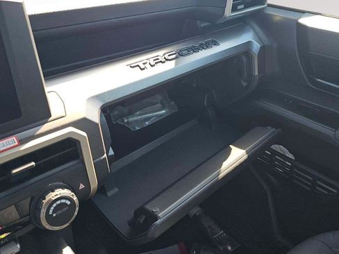 Used 2025 Toyota Tacoma SR5 RWD image 5