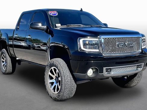 Used 2012 GMC Sierra 1500 Denali AWD/4WD image 9