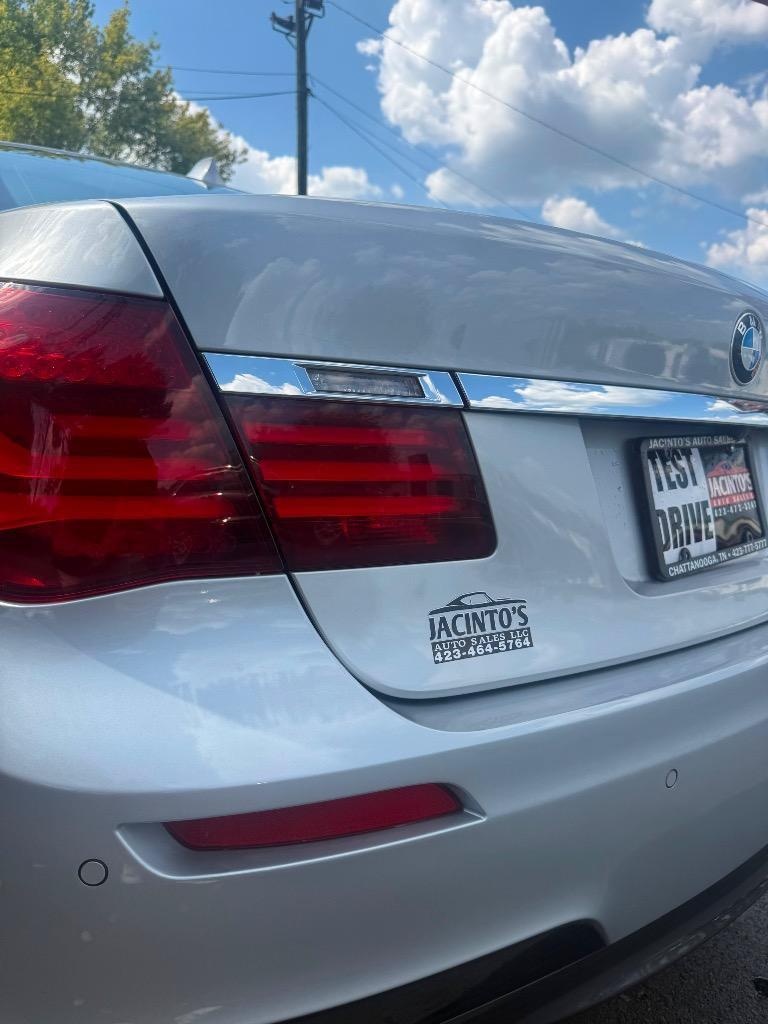 Used 2013 BMW 750Li RWD image 13