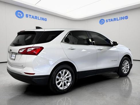 Used 2018 Chevrolet Equinox LT FWD image 10