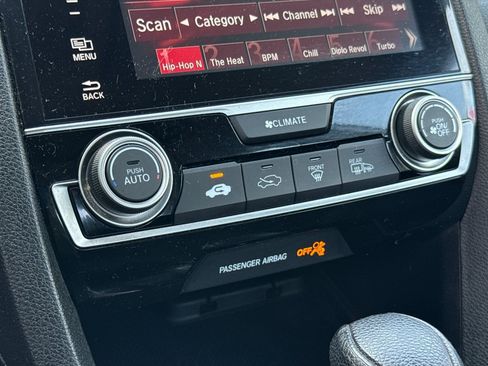 Used 2017 Honda Civic EX image 19