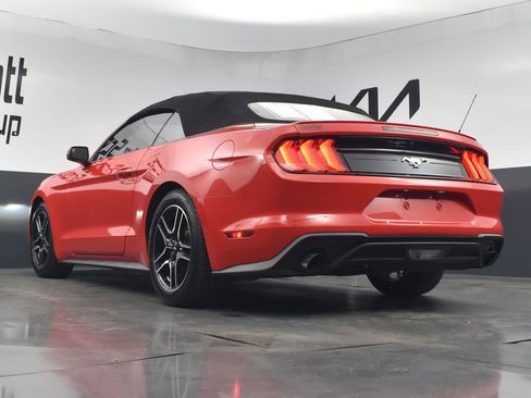 Used 2020 Ford Mustang Premium RWD image 20
