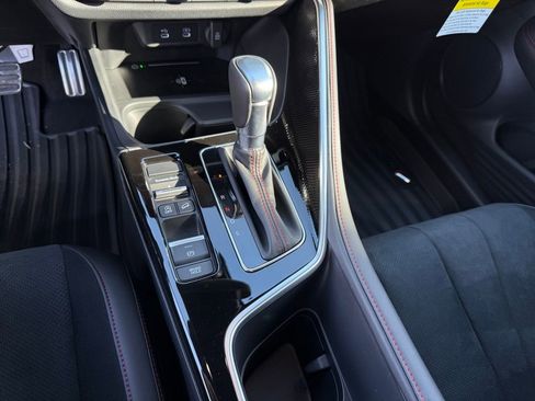 Certified 2025 Acura ADX A-Spec image 30