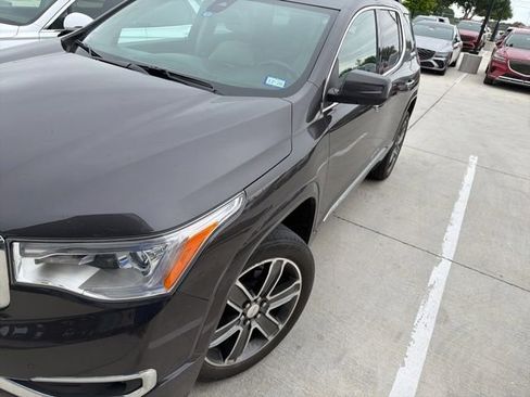 Used 2017 GMC Acadia Denali w/ Technology Package FWD image 1