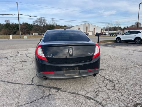 Used 2013 Lincoln MKS AWD image 9