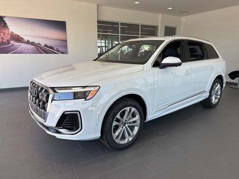 Used 2026 Audi Q7 2.0T Premium Plus AWD/4WD image 4