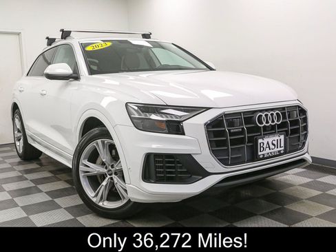 Used 2023 Audi Q8 Premium w/ Convenience Package AWD/4WD image 2