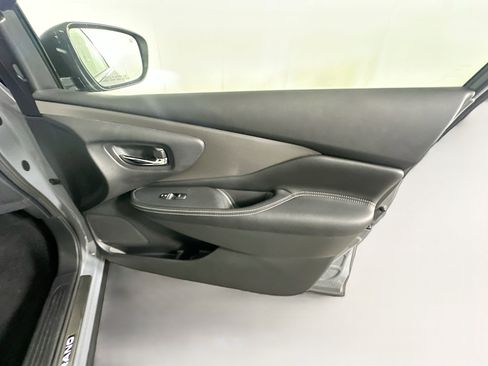 Used 2024 Nissan Murano SV w/ SV Midnight Edition Package AWD/4WD image 30