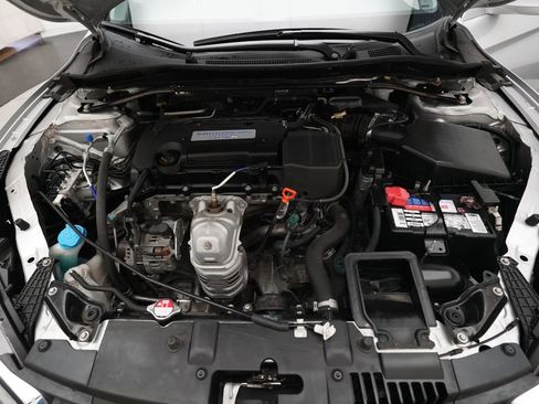 Used 2015 Honda Accord EX-L image 3